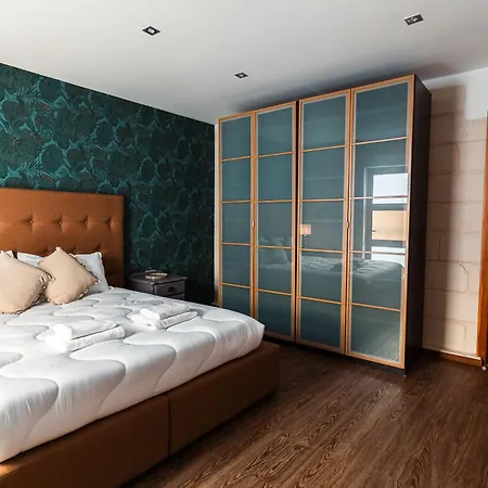 Πανσιόν Penthouse 9 At Palazzo Seraphim Boutique Living In St Julians *