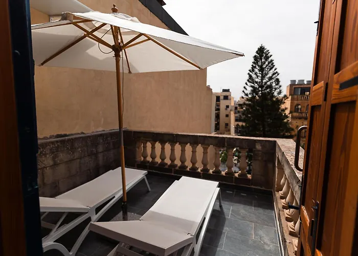 Penthouse 9 At Palazzo Seraphim Boutique Living In St Julians Gæstehus 3*
