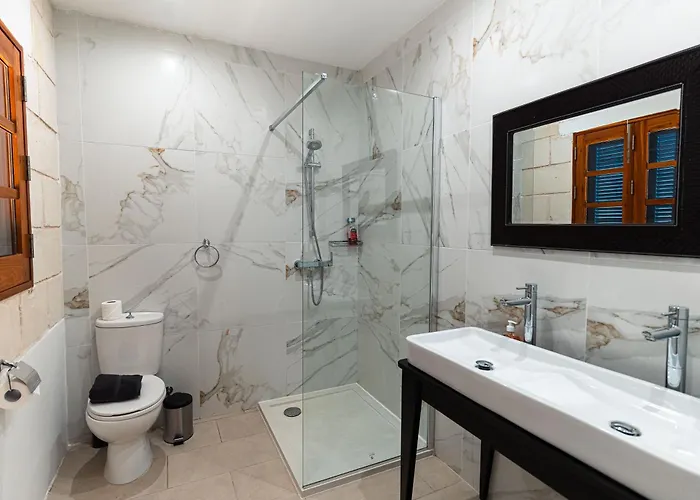 Gæstehus Penthouse 9 At Palazzo Seraphim Boutique Living In St Julians Saint Julian's